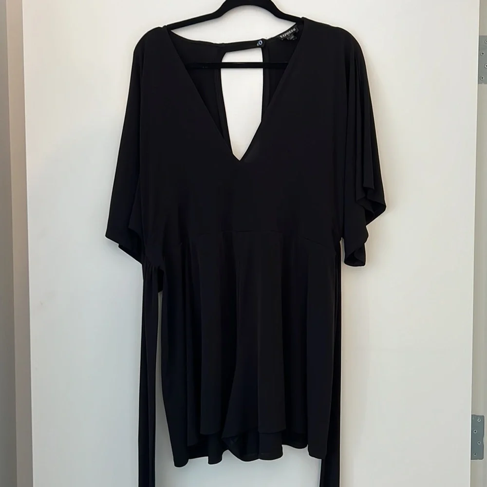 Black Express Romper - Picture 2 of 4